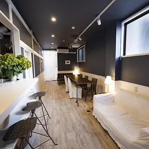 Usatsuno Osu , 名古屋 日本