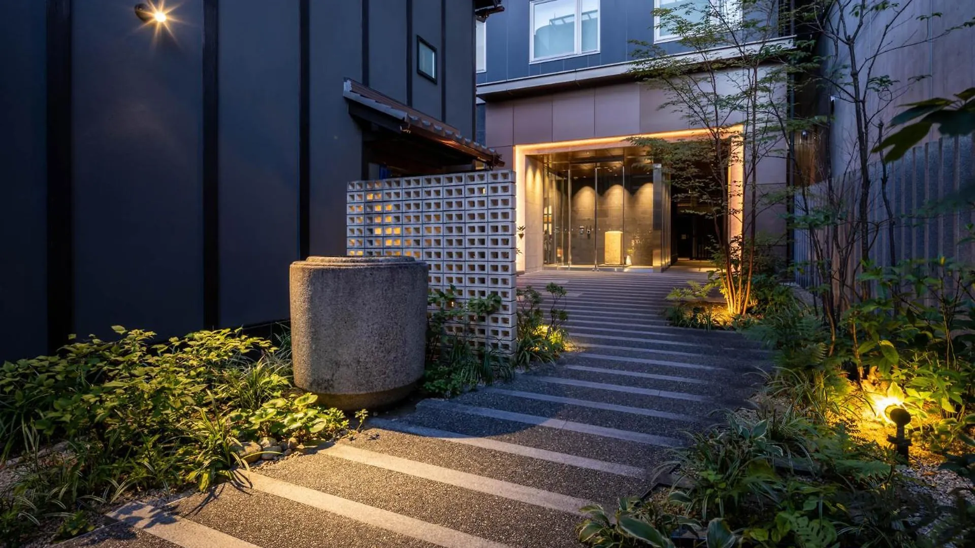 Tokyu Stay Kyoto Sanjo-Karasuma